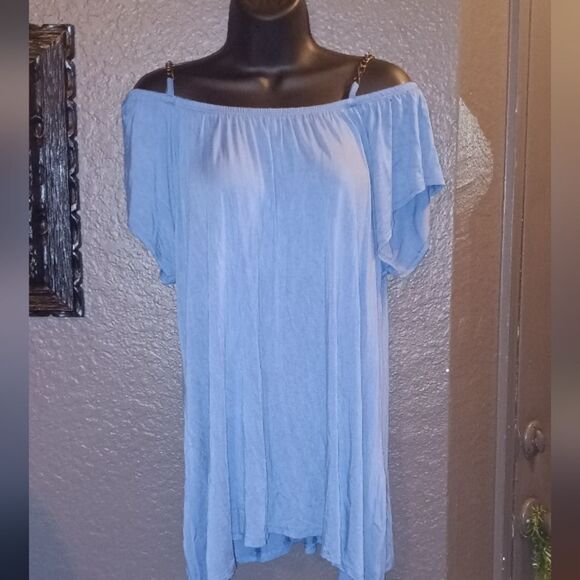 Cornflower blue off the shoulder top w!/ Metal strap accent - Picture 1 of 4